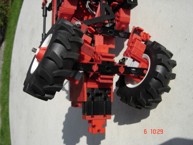 Traktor mit schrag-Antrieb