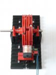 Synchronmotor mit 600 U/min aus drei Drehscheiben - oben